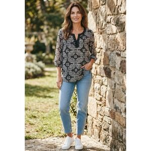 Cathy Daniels Womens Black White Medallion Mesh Tunic Rhinestone V-Neck Top S